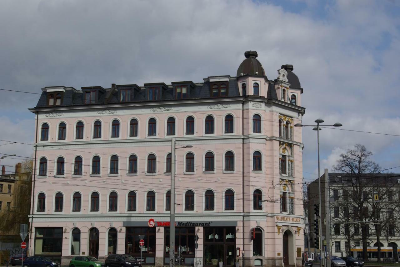 Apartments In Der Jahnallee 20 Waldplatzpalais Leipzig Exterior foto